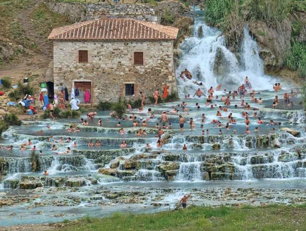 terme saturnia italia